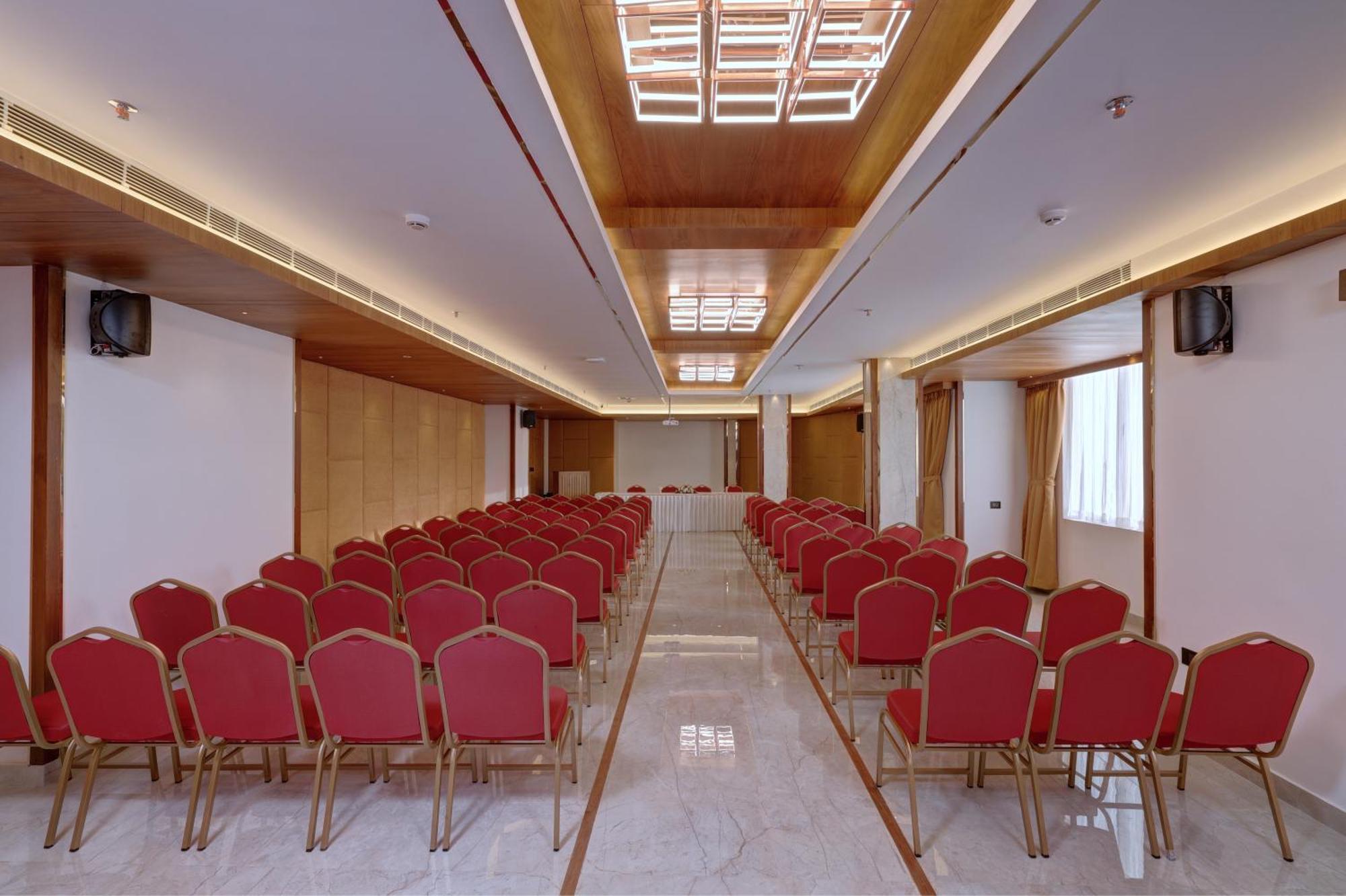 Hotel Cordial Sopanam Thiruvananthapuram Buitenkant foto