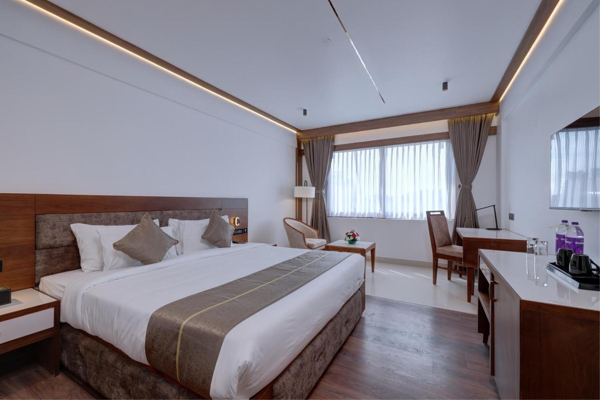 Hotel Cordial Sopanam Thiruvananthapuram Buitenkant foto