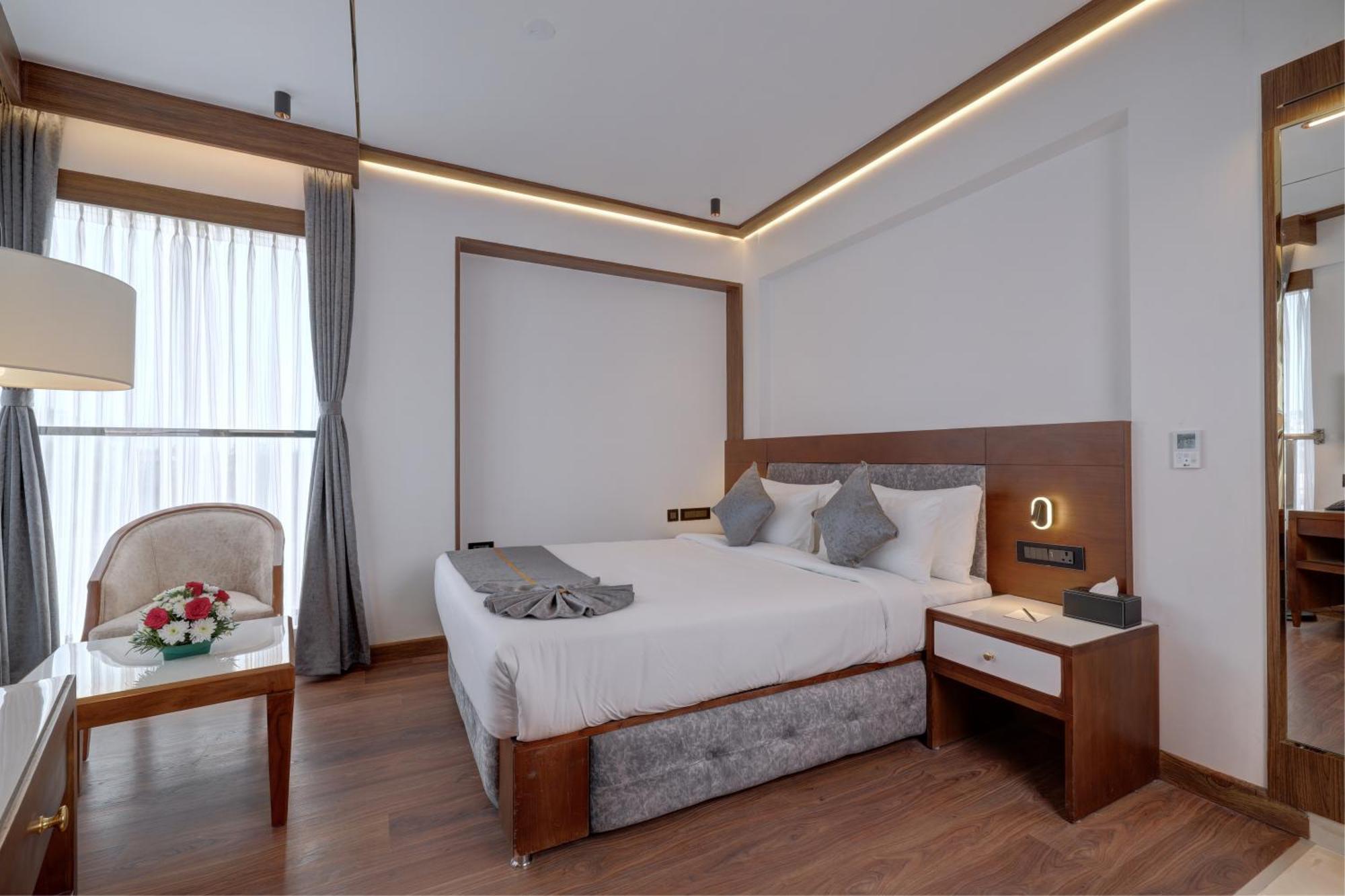 Hotel Cordial Sopanam Thiruvananthapuram Buitenkant foto