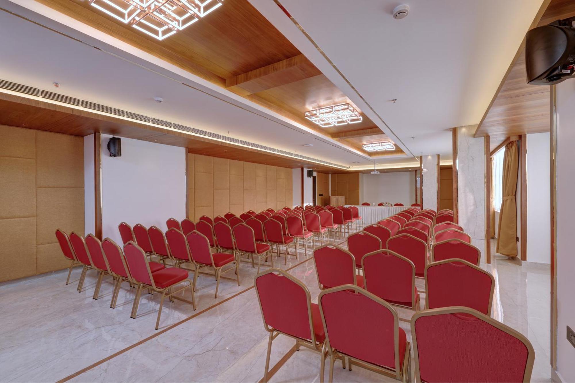 Hotel Cordial Sopanam Thiruvananthapuram Buitenkant foto